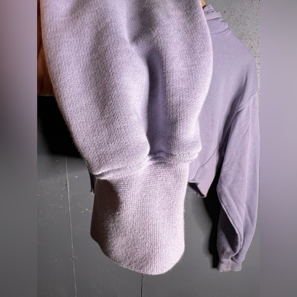 Aritzia TNA Cozy Fleece Boyfriend Cropped Hoodie Size 1. - Picture 6 of 10